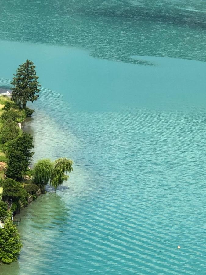 Milly Lake Claino Buitenkant foto